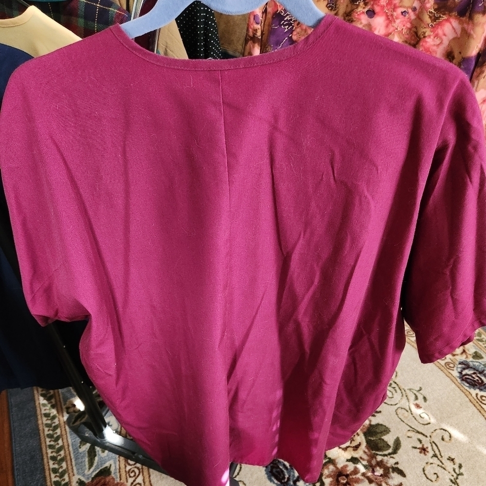 Cherokee Scrub Top - Picture 2 of 3